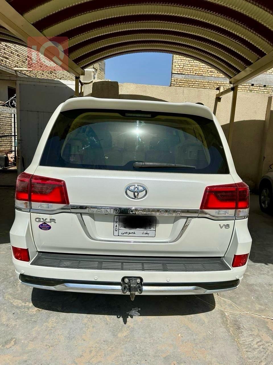 تويوتا لاندكروزر